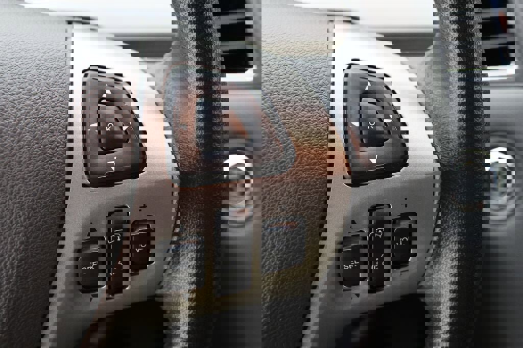 Used 2013 Ford Taurus SEL image 20