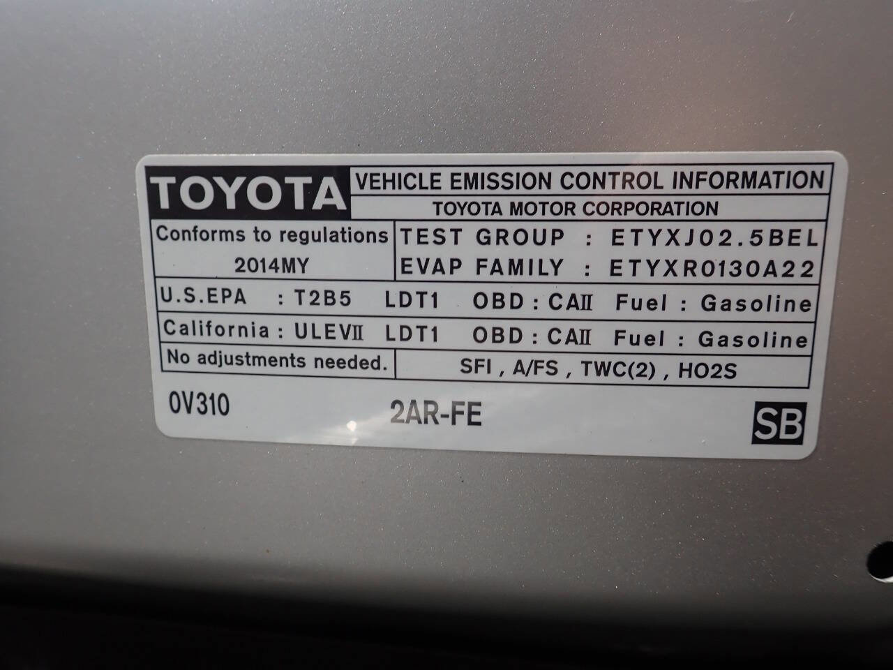 Used 2014 Toyota RAV4 Limited image 40