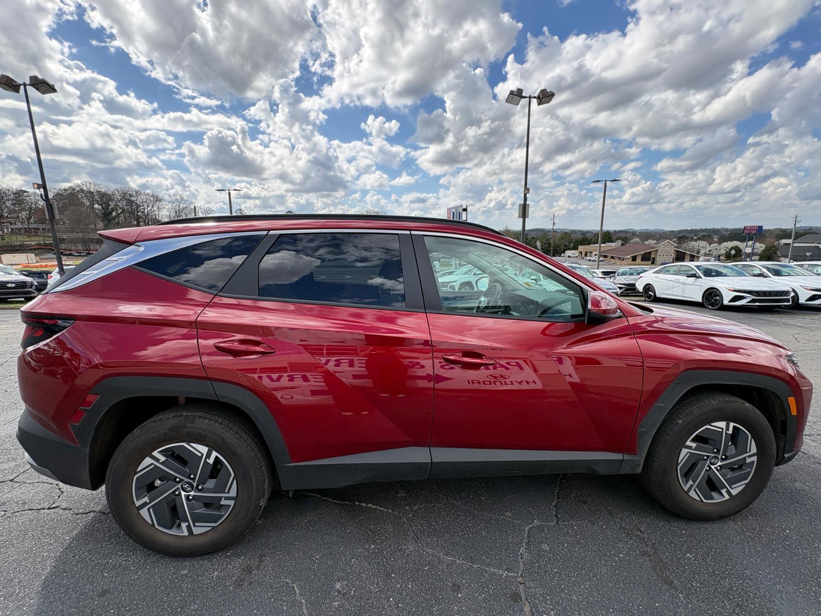 Used 2025 Hyundai Tucson Blue image 5