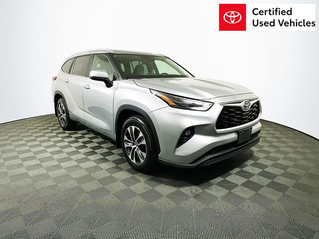 Certified 2023 Toyota Highlander XLE