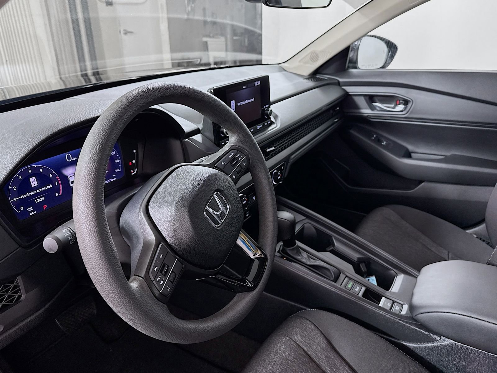 Used 2025 Honda Accord SE image 7