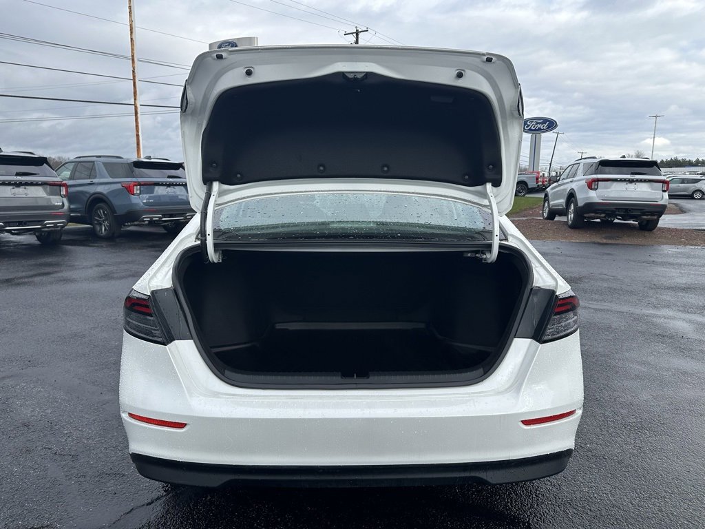 Used 2024 Honda Accord LX image 5