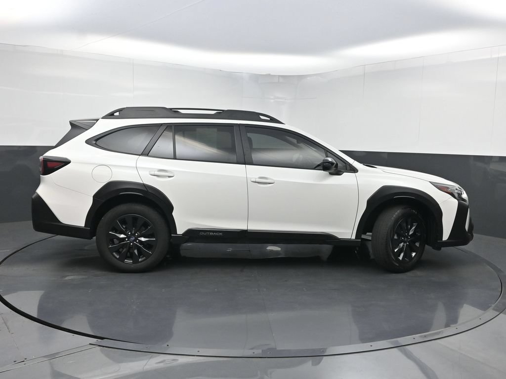 Used 2023 Subaru Outback Onyx Edition AWD/4WD image 41