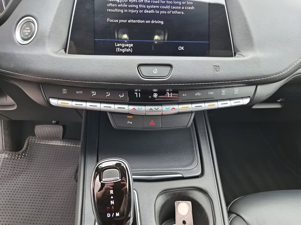 Certified 2021 Cadillac XT4 Premium Luxury w/ LPO, Radiant Package image 39