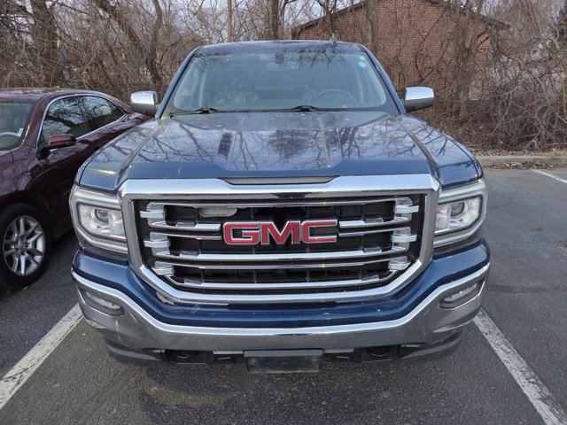 Used 2017 GMC Sierra 1500 SLT w/ Suspension Package, Off-Road image 2