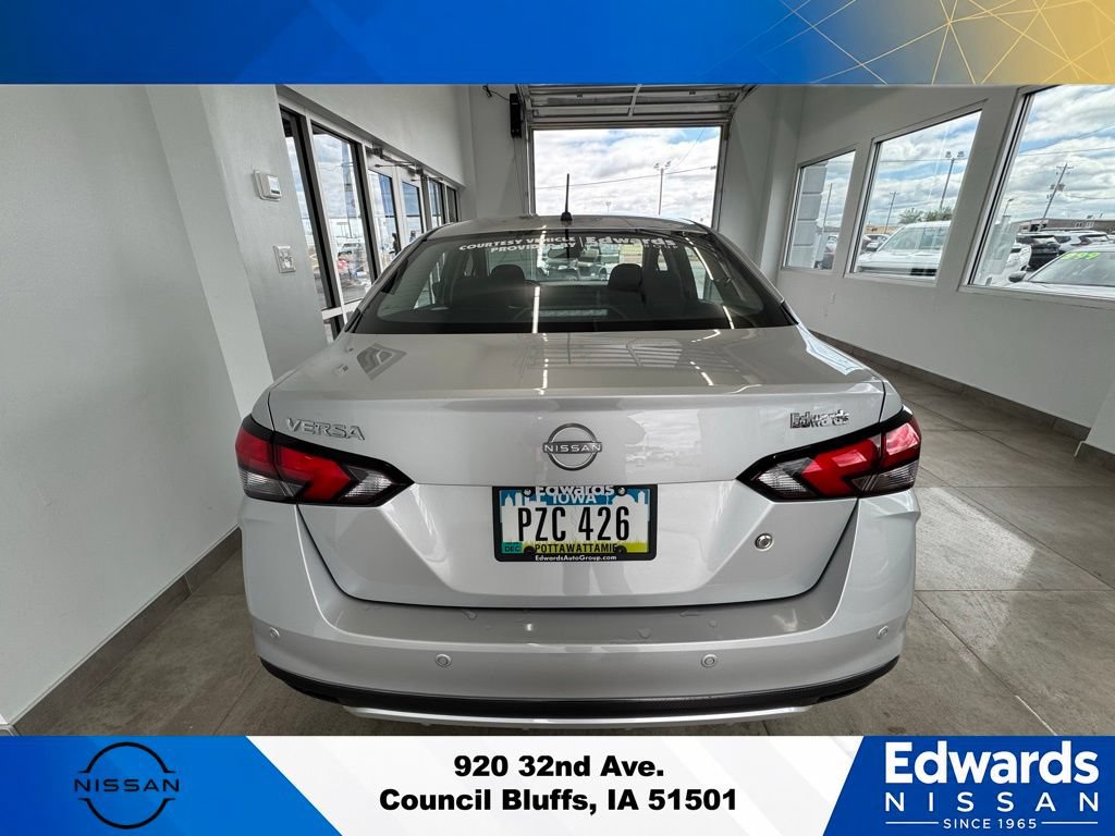 New 2025 Nissan Versa S w/ Trunk Package FWD image 9