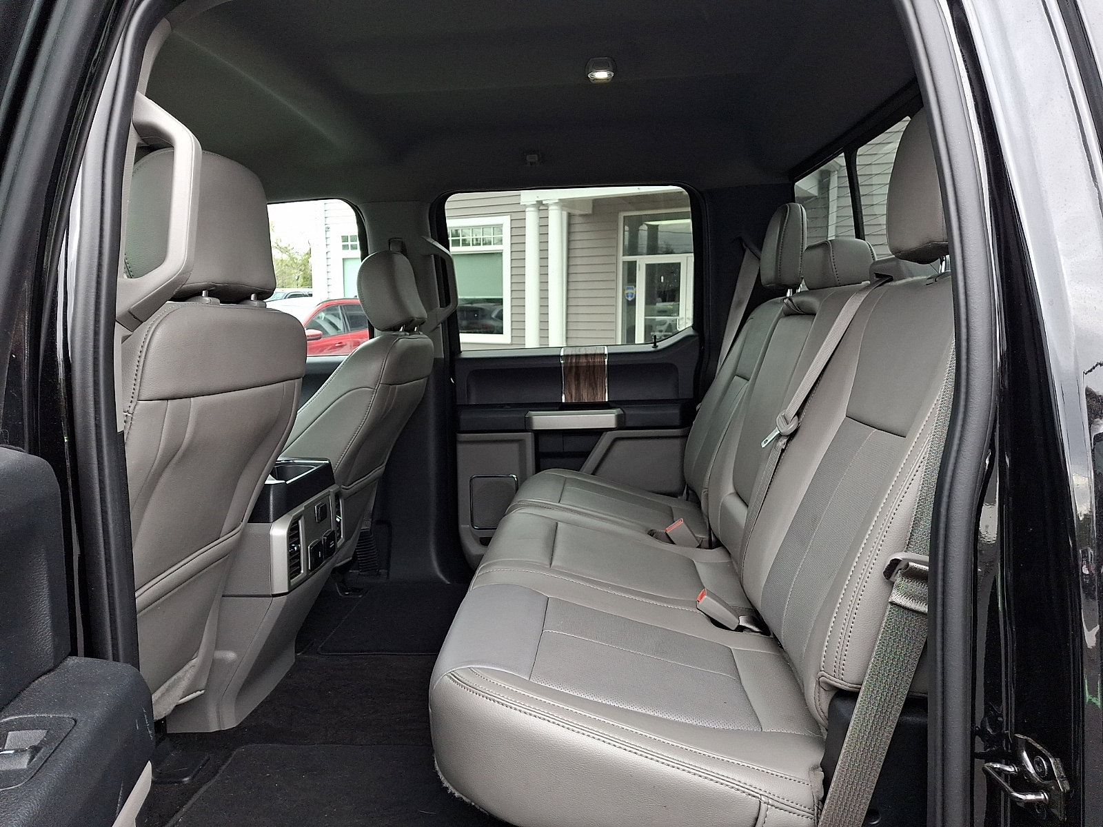 Certified 2019 Ford F150 Lariat image 11