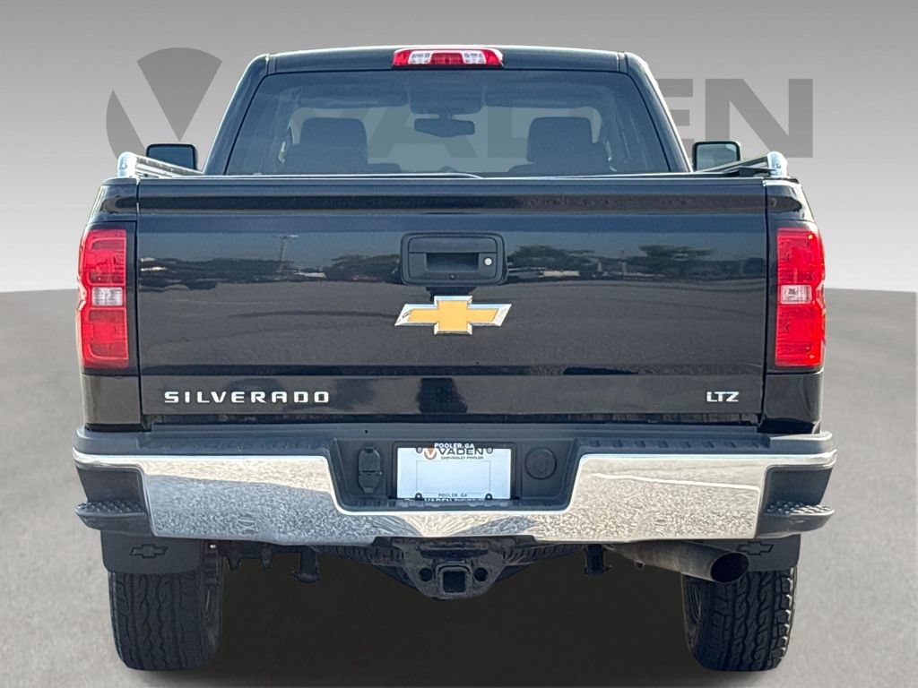 Used 2018 Chevrolet Silverado 3500 LTZ w/ Snow Plow Prep Package AWD/4WD image 22