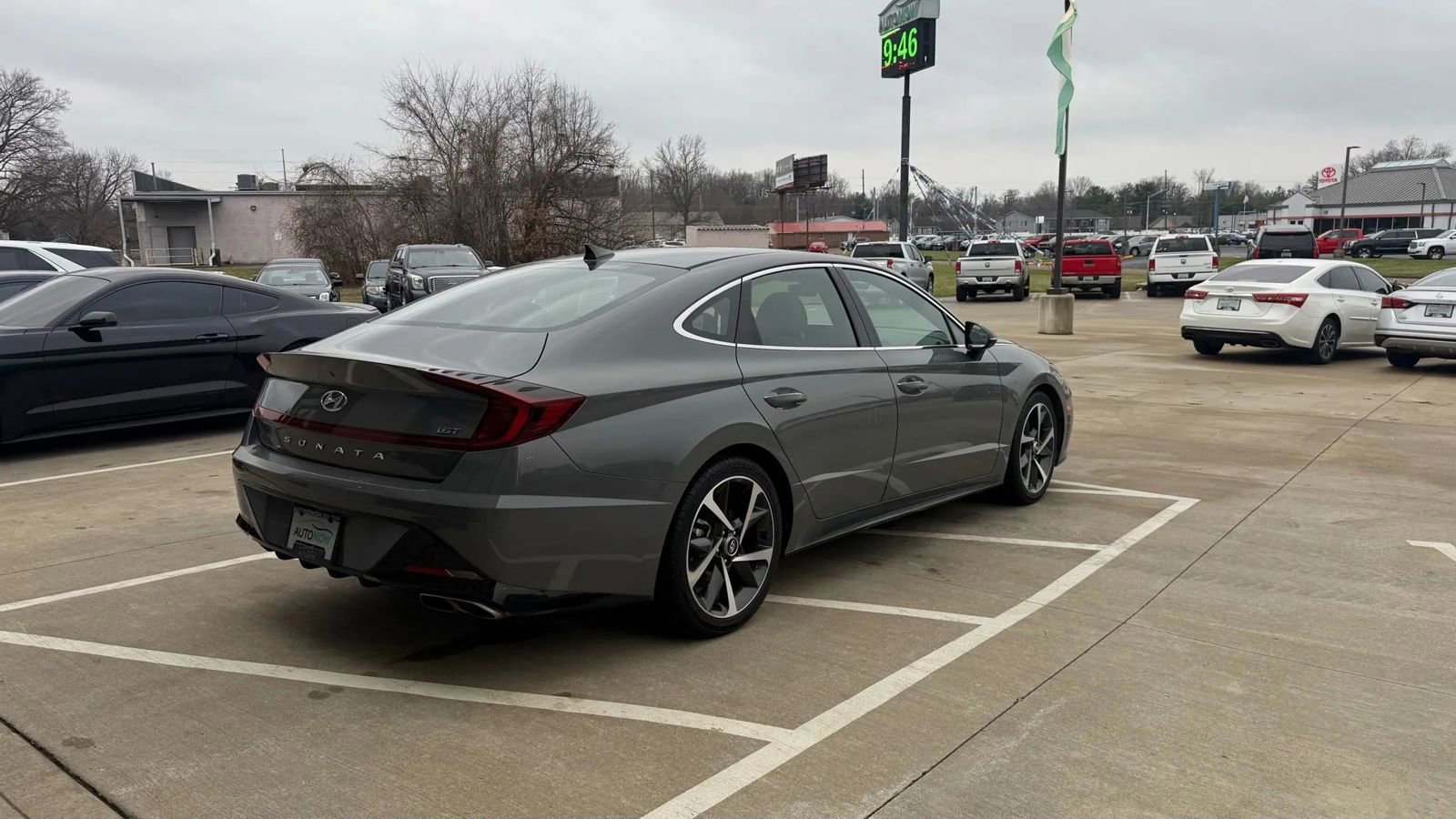Used 2021 Hyundai Sonata SEL Plus w/ Cargo Package image 5