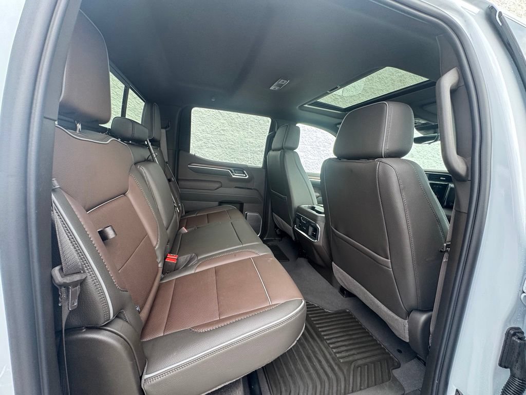 Used 2026 GMC Sierra 1500 Denali AWD/4WD image 11