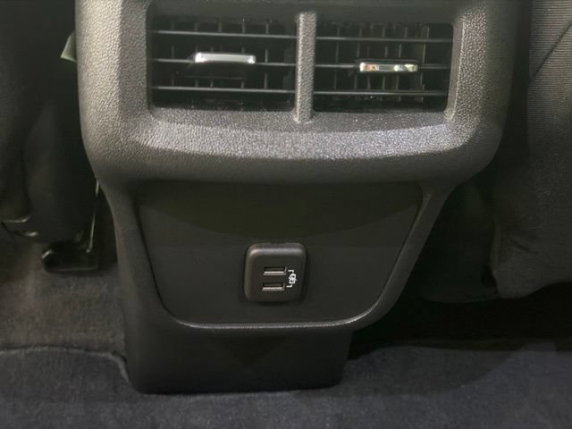 Used 2023 Chevrolet Equinox LT AWD/4WD image 21