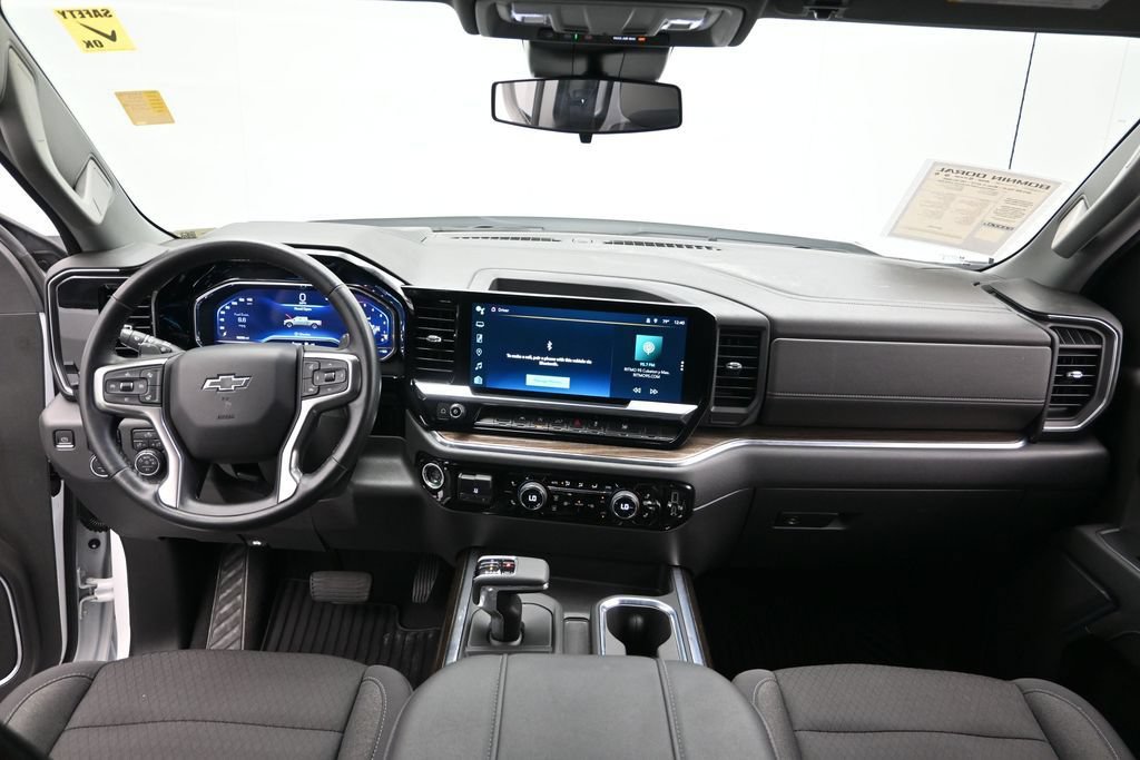 Used 2023 Chevrolet Silverado 1500 RST AWD/4WD image 20