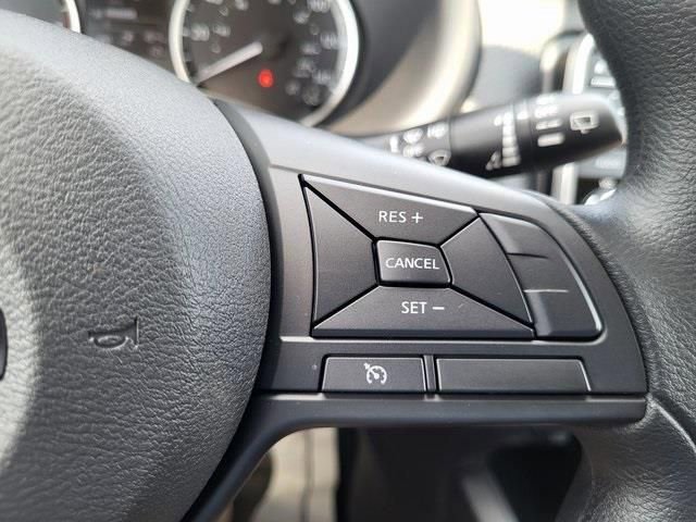 New 2025 Nissan Kicks Play S FWD image 18