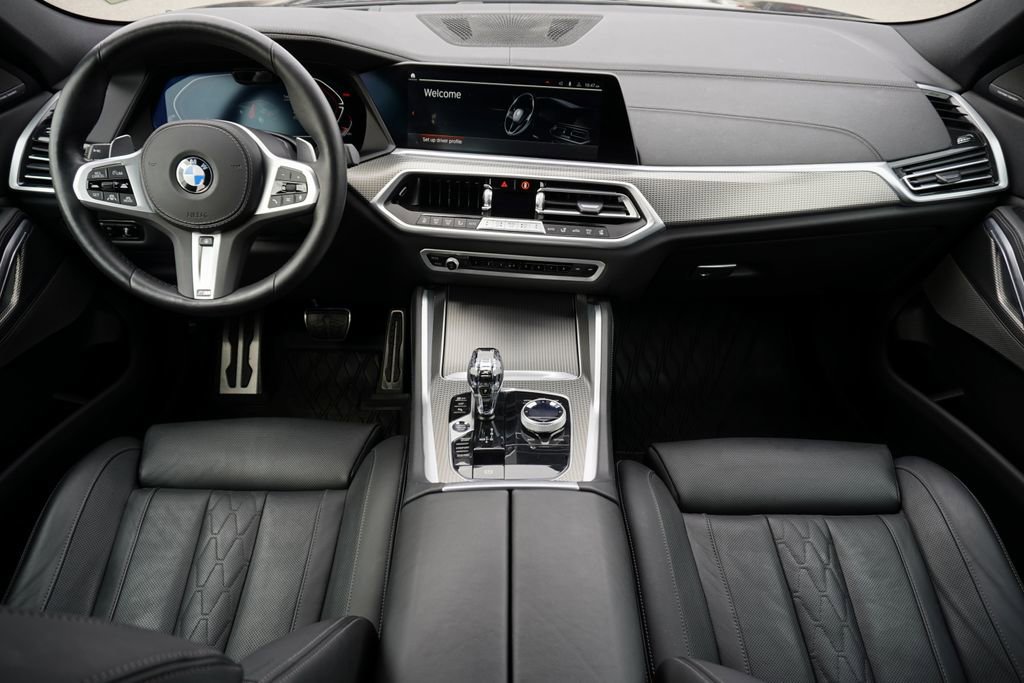 Used 2023 BMW X6 xDrive40i w/ Executive Package image 9