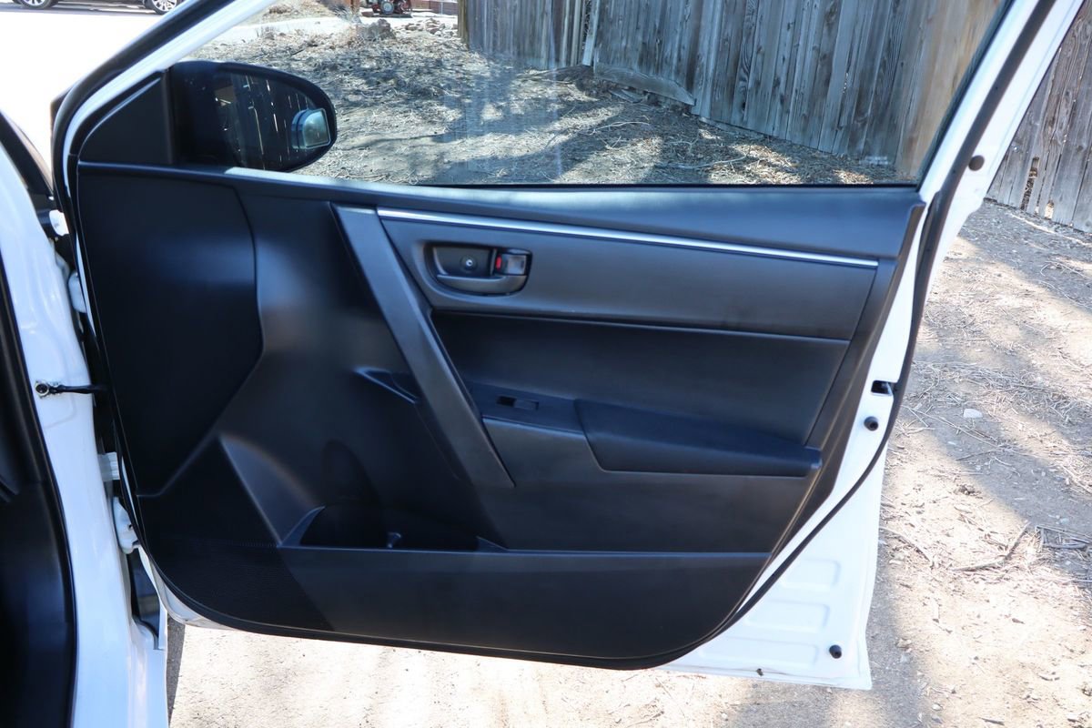 Used 2014 Toyota Corolla L image 26