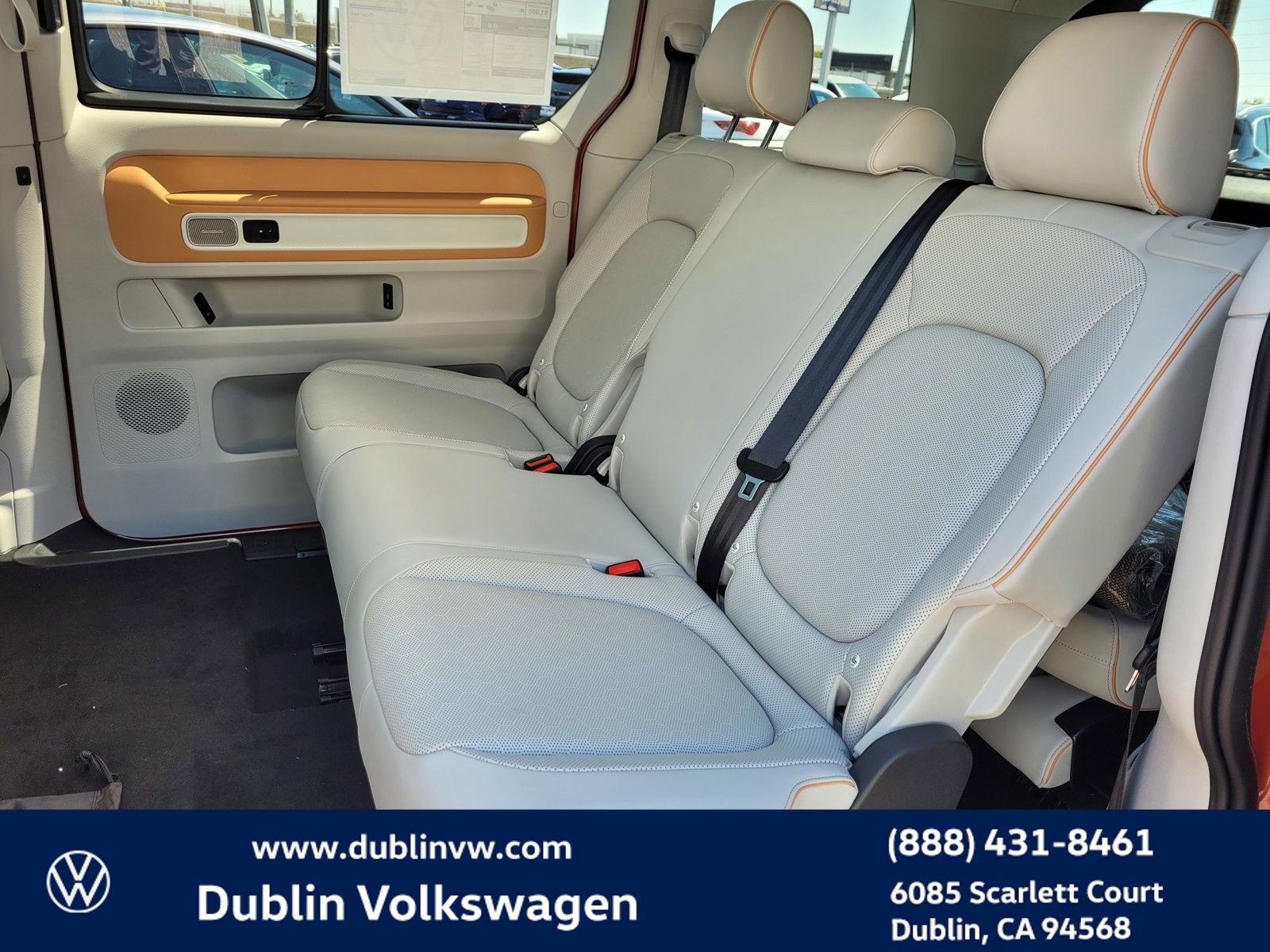 New 2025 Volkswagen ID. Buzz 1st Edition image 10