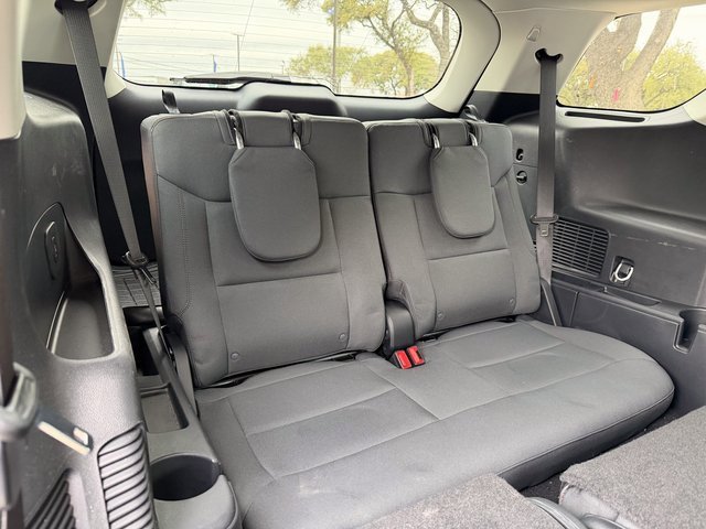 Used 2025 Ford Explorer Active image 19