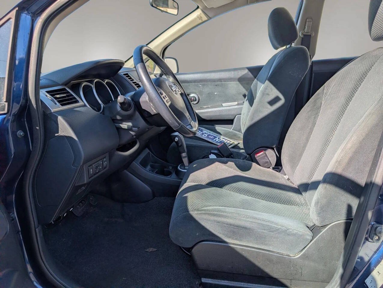 Used 2012 Nissan Versa 1.8 S w/ Special Edition Pkg FWD image 23