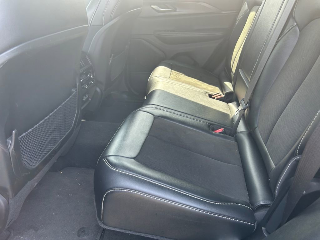 Certified 2023 Jeep Grand Cherokee Altitude image 14