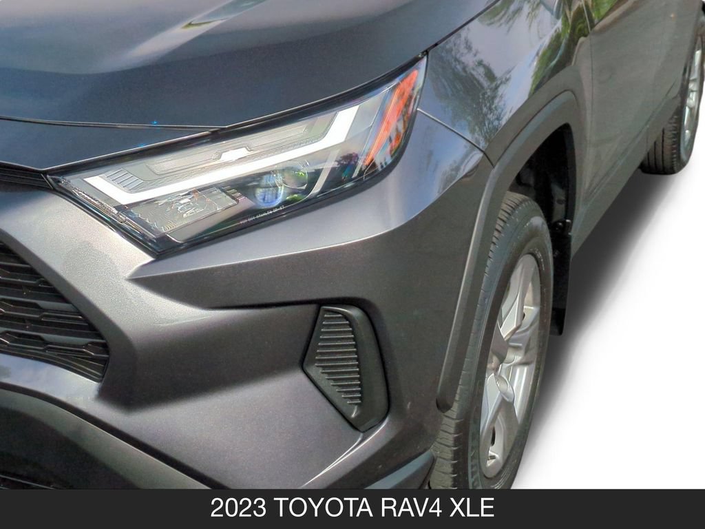 Used 2023 Toyota RAV4 XLE w/ Convenience Package AWD/4WD image 10