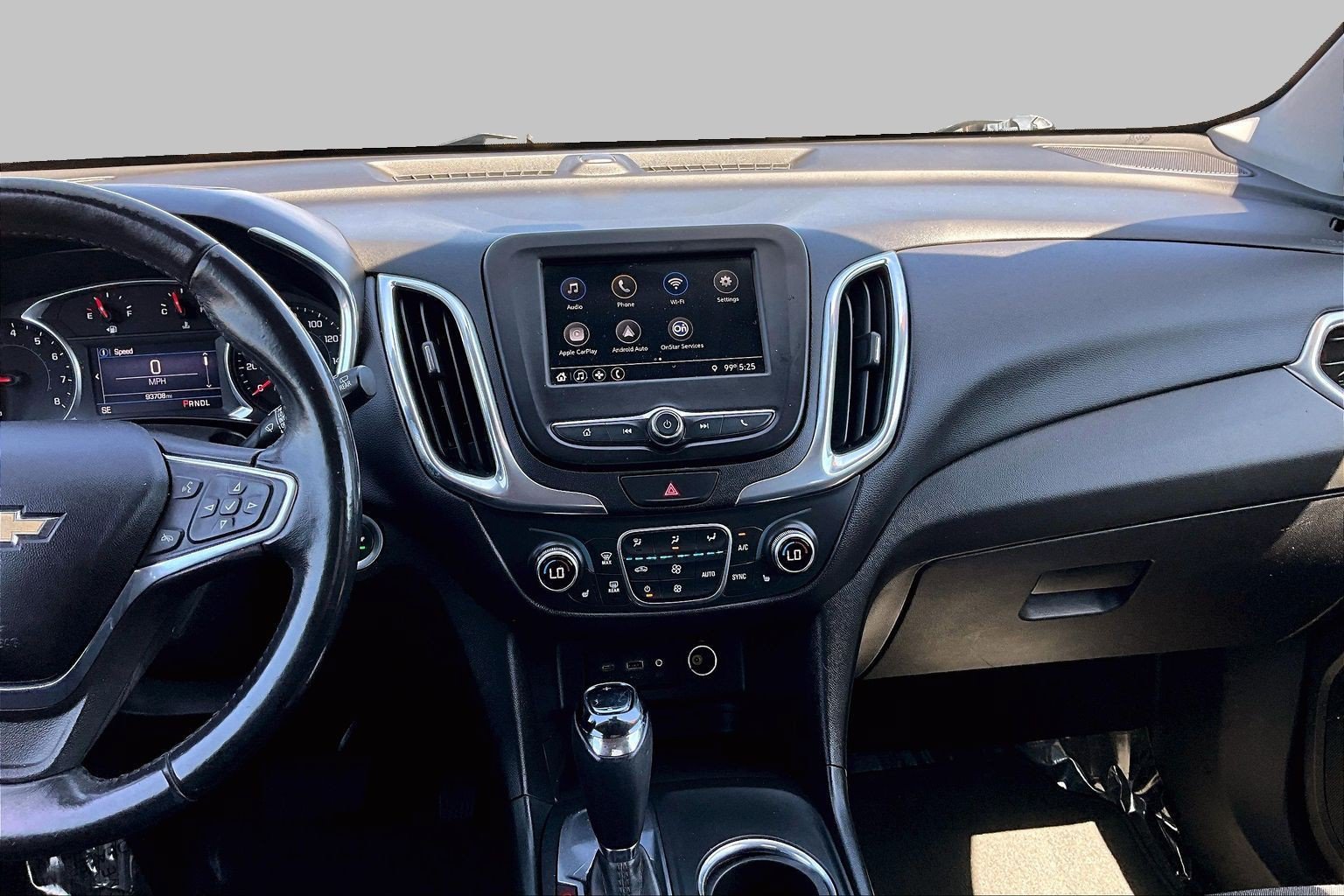 Used 2019 Chevrolet Equinox LT FWD image 6