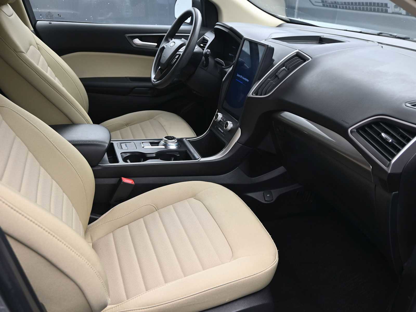 Used 2023 Ford Edge SE AWD/4WD image 19