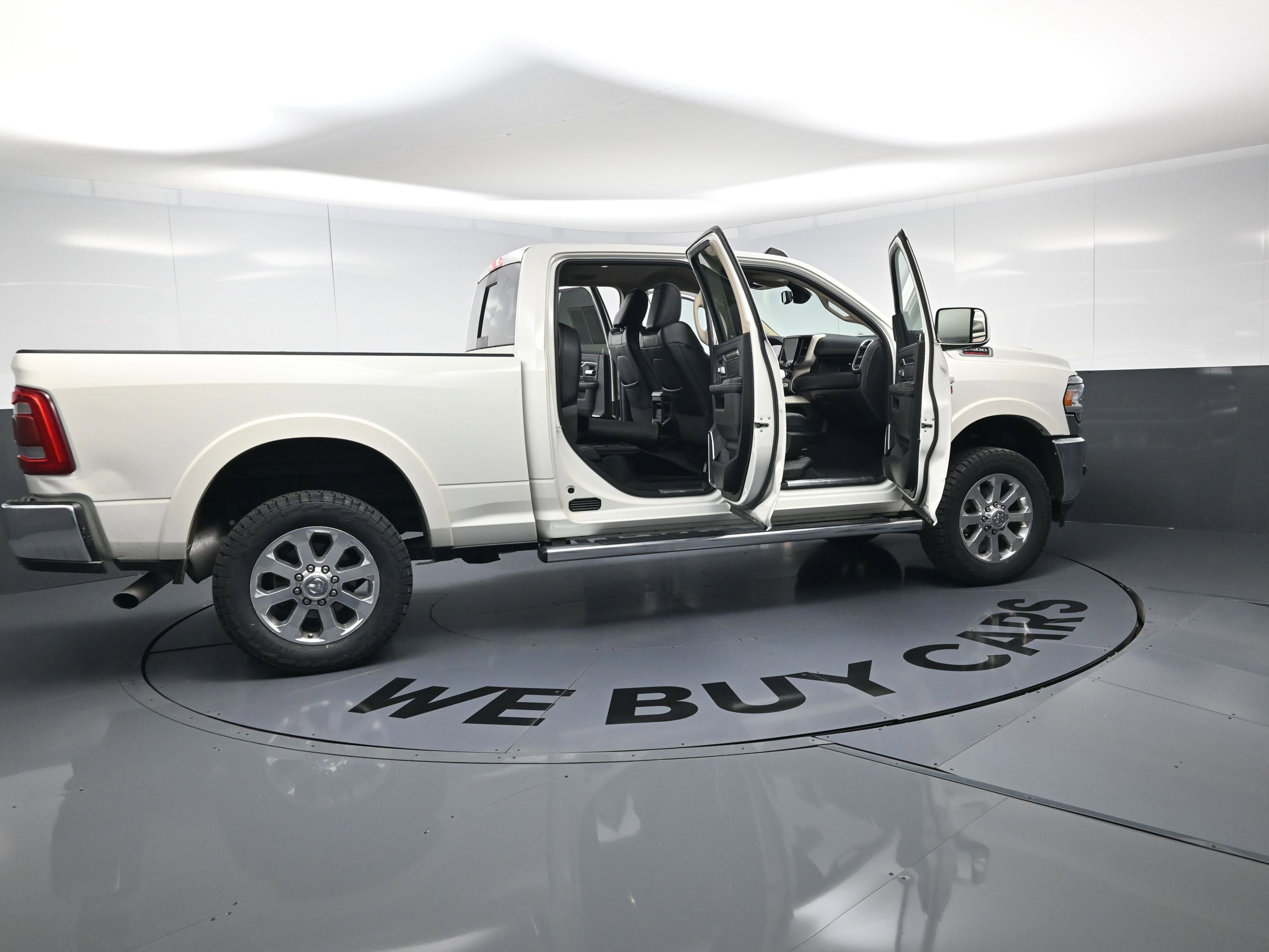 Used 2022 RAM 2500 Laramie image 23
