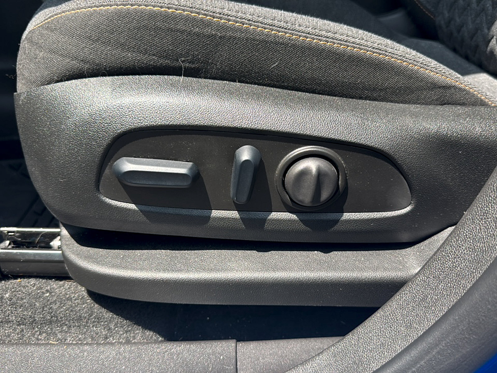 Used 2024 Chevrolet Equinox LT FWD image 6