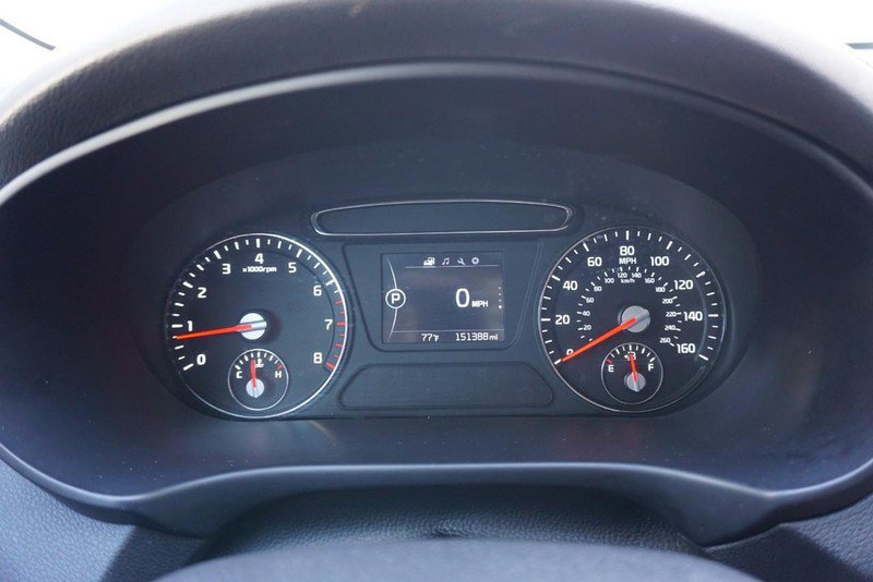 Used 2016 Kia Sorento LX w/ LX Convenience Package image 40