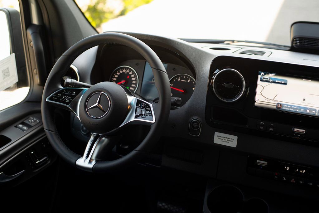 New 2025 Mercedes-Benz Sprinter 2500 image 21