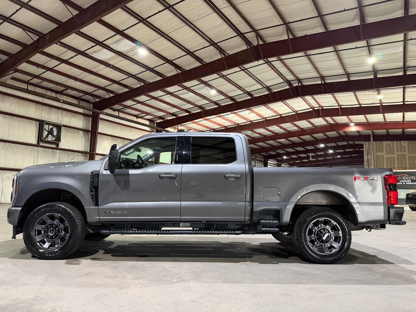Used 2024 Ford F250 Lariat w/ Sport Appearance Package AWD/4WD image 8