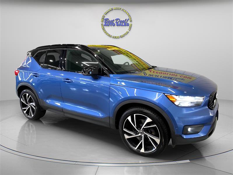 Used 2019 Volvo XC40 T5 R-Design image 9