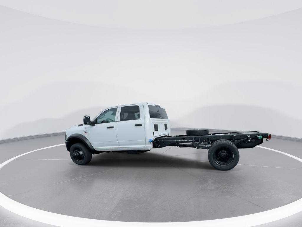 New 2026 RAM 5500 Tradesman AWD/4WD image 7