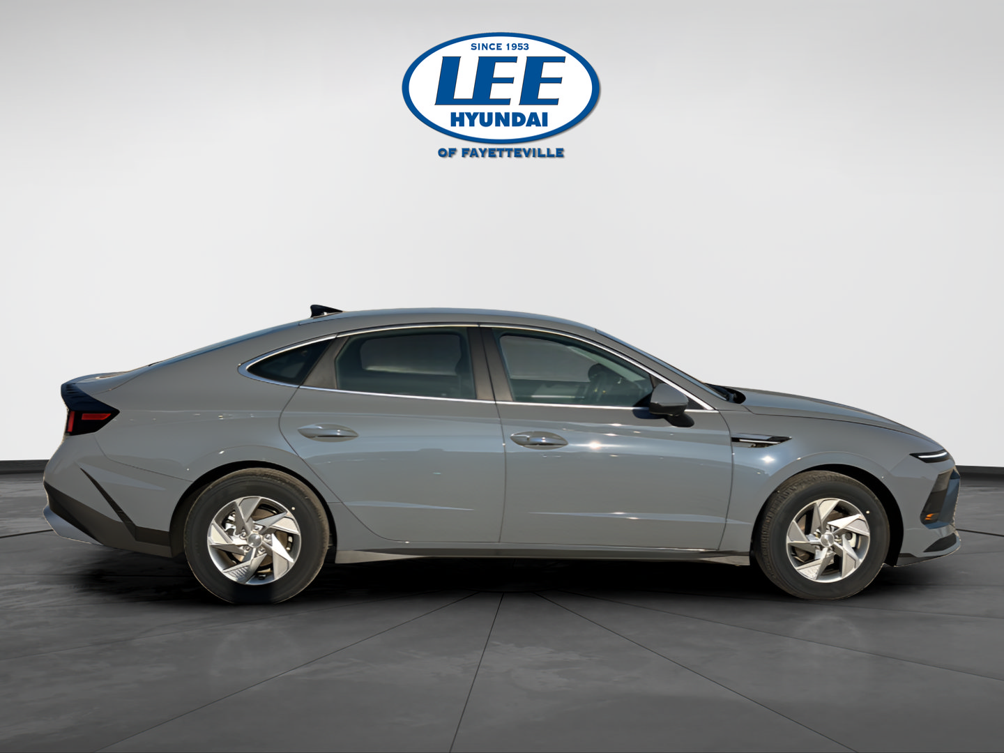 Certified 2026 Hyundai Sonata SE FWD image 2