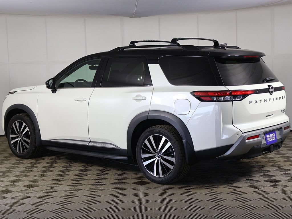 Used 2024 Nissan Pathfinder Platinum w/ Lighting Package (N93) AWD/4WD image 10