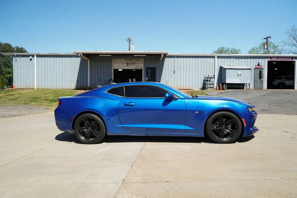 Used 2016 Chevrolet Camaro LT w/ Technology Package image 3