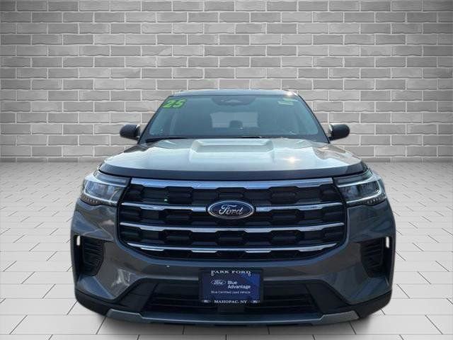 Certified 2025 Ford Explorer Active image 5