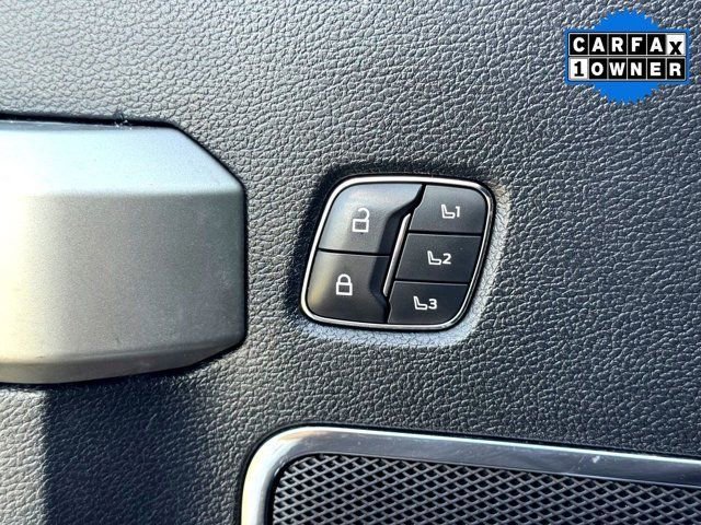 Used 2021 Ford F250 Lariat w/ Chrome Package image 11