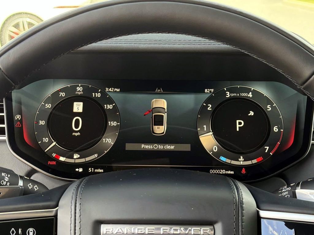 New 2026 Land Rover Range Rover Long Wheelbase SE image 27