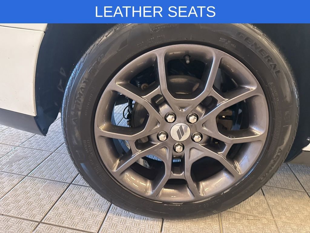 Used 2018 Dodge Challenger GT w/ Driver Convenience Group image 8