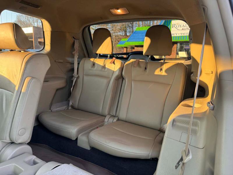 Used 2013 Toyota Highlander Limited image 13