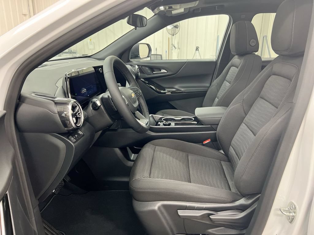 New 2027 Chevrolet Equinox LT FWD image 21