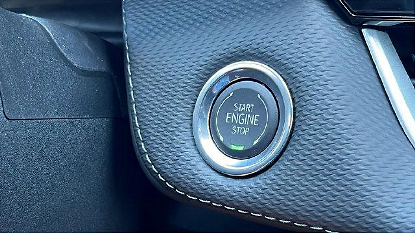 New 2026 Chevrolet Equinox LT w/ Convenience Package II image 27