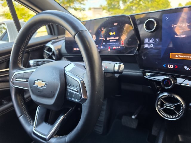 Used 2024 Chevrolet Blazer EV LT AWD/4WD image 49