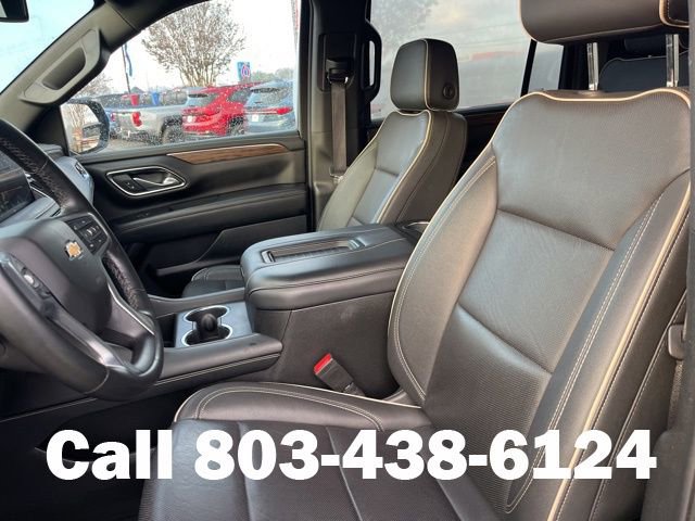 Used 2024 Chevrolet Suburban Premier RWD image 9