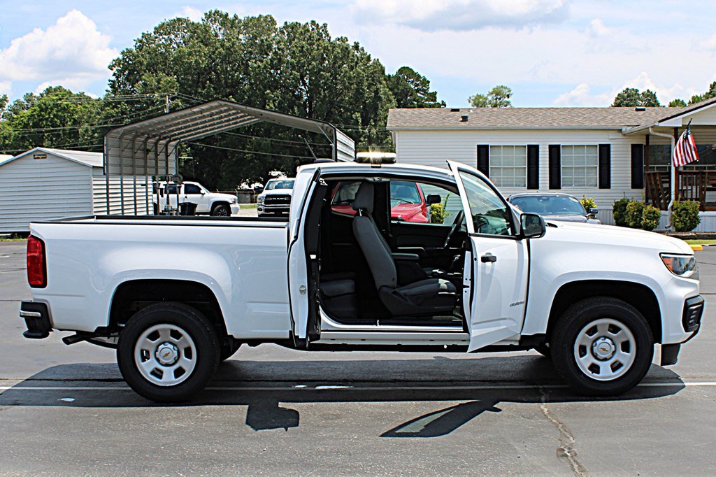Used 2022 Chevrolet Colorado W/T w/ WT Convenience Package RWD image 9