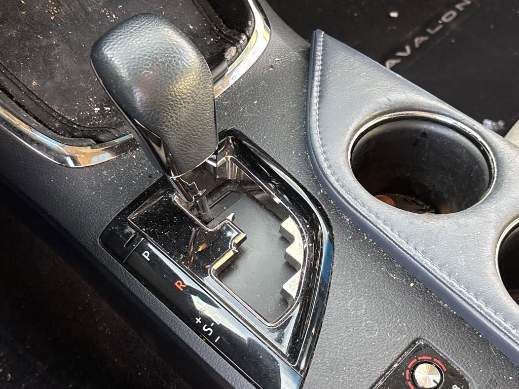 Used 2015 Toyota Avalon XLE Touring image 27