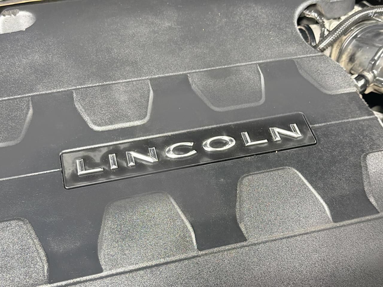 Used 2017 Lincoln MKX Select w/ MKX Climate Package AWD/4WD image 44