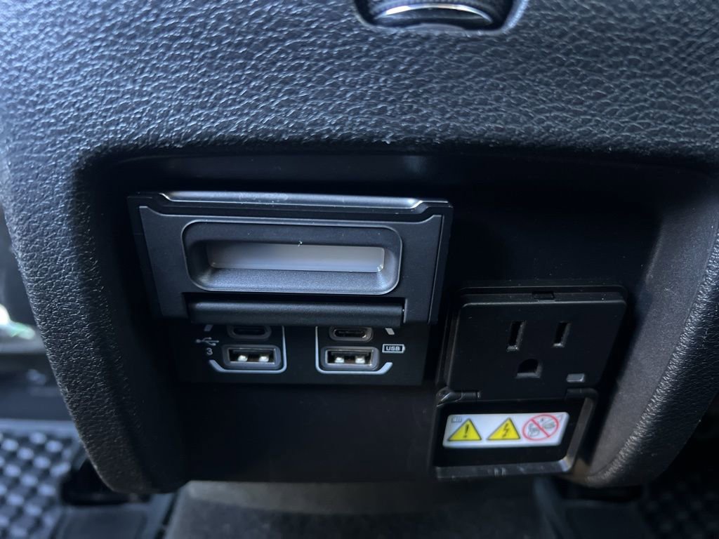 Used 2019 Jeep Cherokee Trailhawk image 33