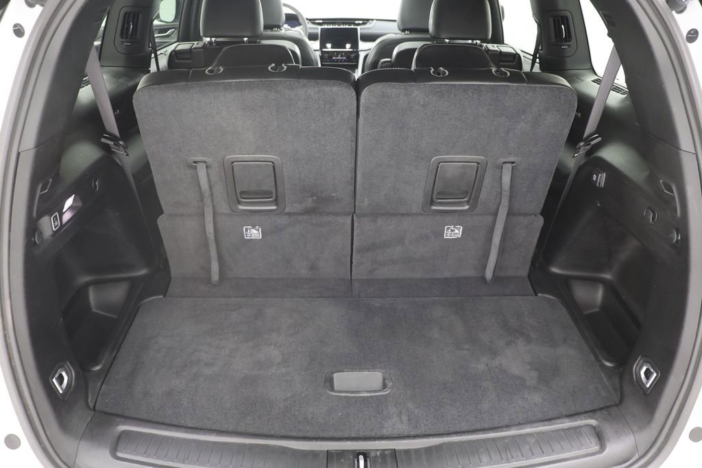 Used 2024 Jeep Grand Cherokee L Limited w/ Luxury Tech Group II AWD/4WD image 28